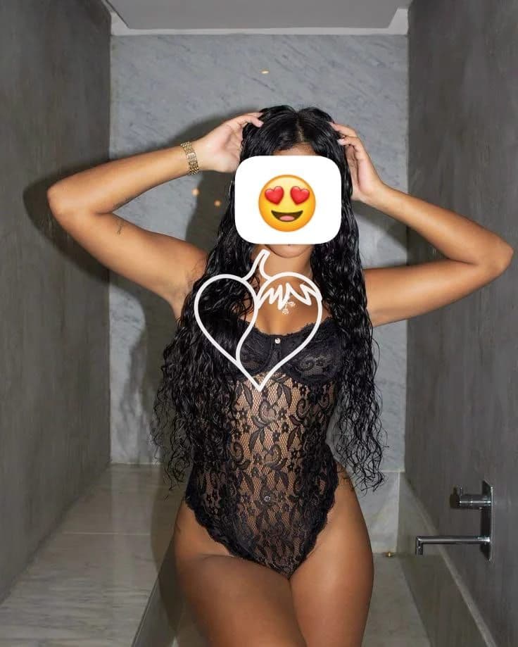 Capa de Rebeca Putinha